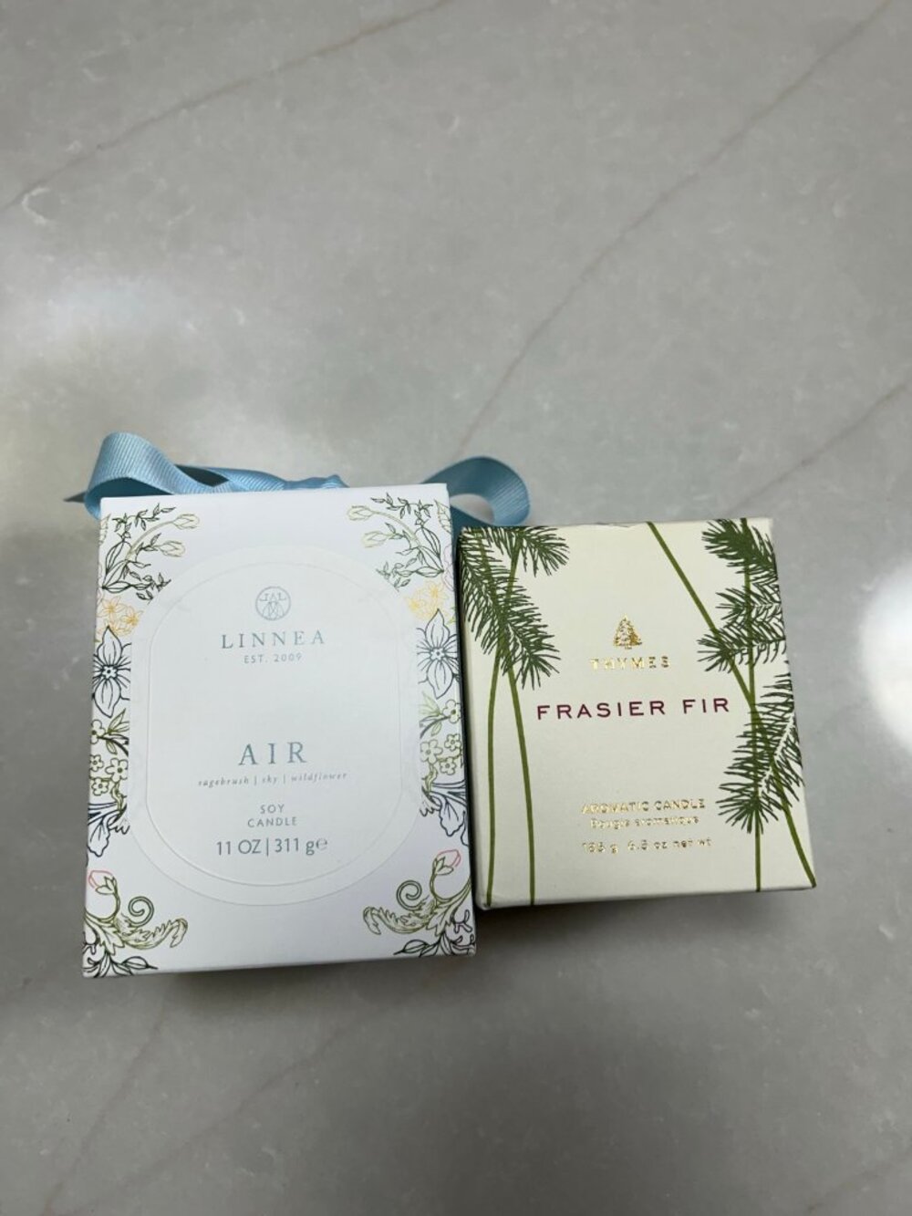 Linnea Air Soy Candle 11oz + Thymes Frasier Fir 6.5oz Candle Set New